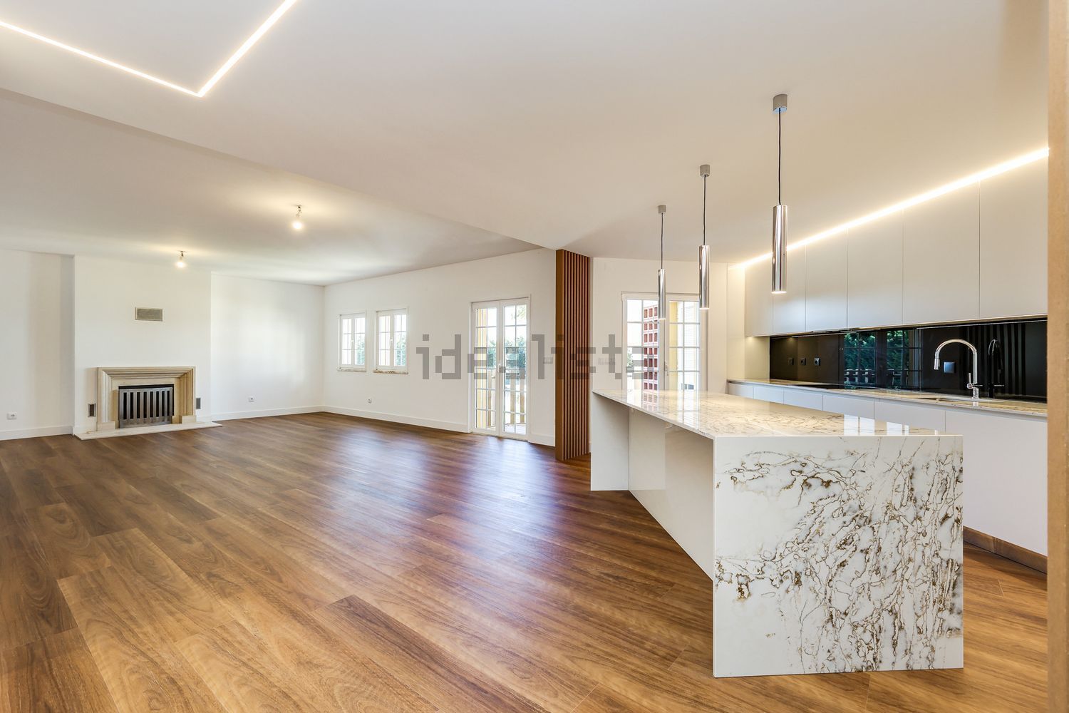 公寓 t4出售在Rua Mato das Cruzadas - 厨房