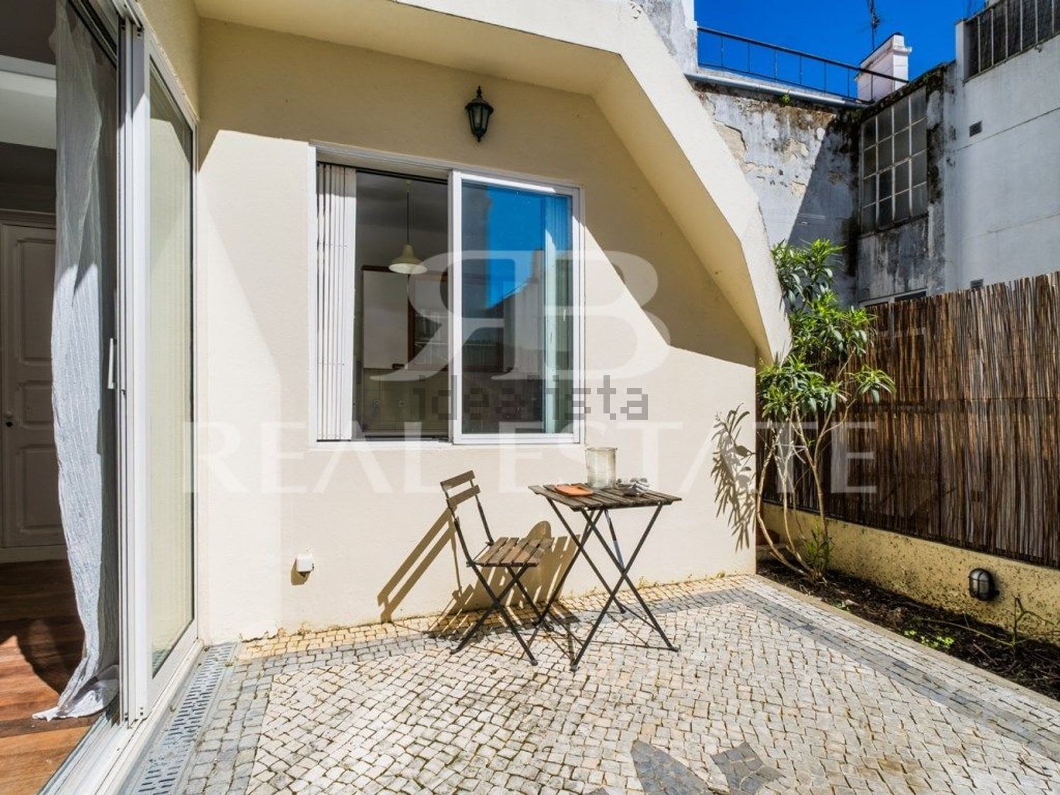 出租公寓 t1在Rua Eduardo Coelho, 13 - 阳台