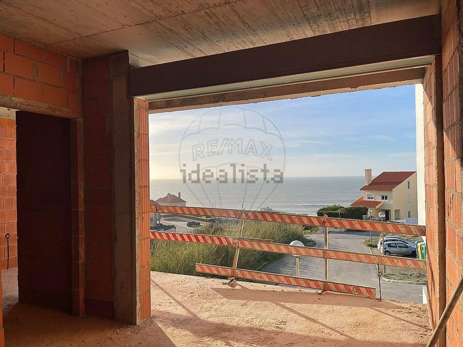 小楼房或独栋别墅出售在Travessa do Albarral - 阳台