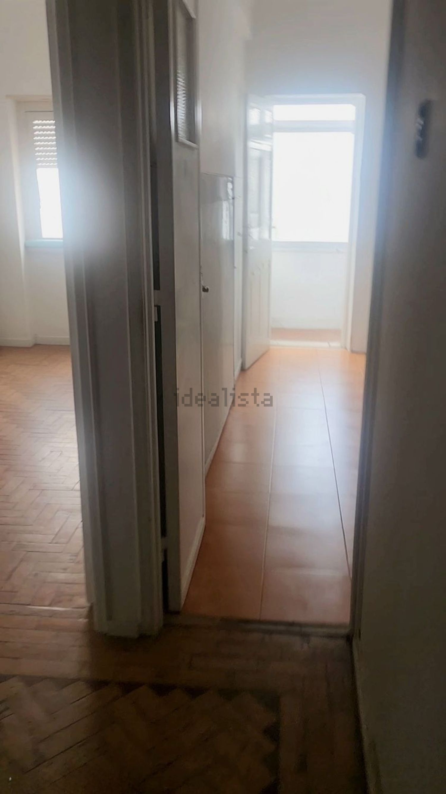 公寓 t2出售在Rua Fernando Pessoa, 250 - 过道