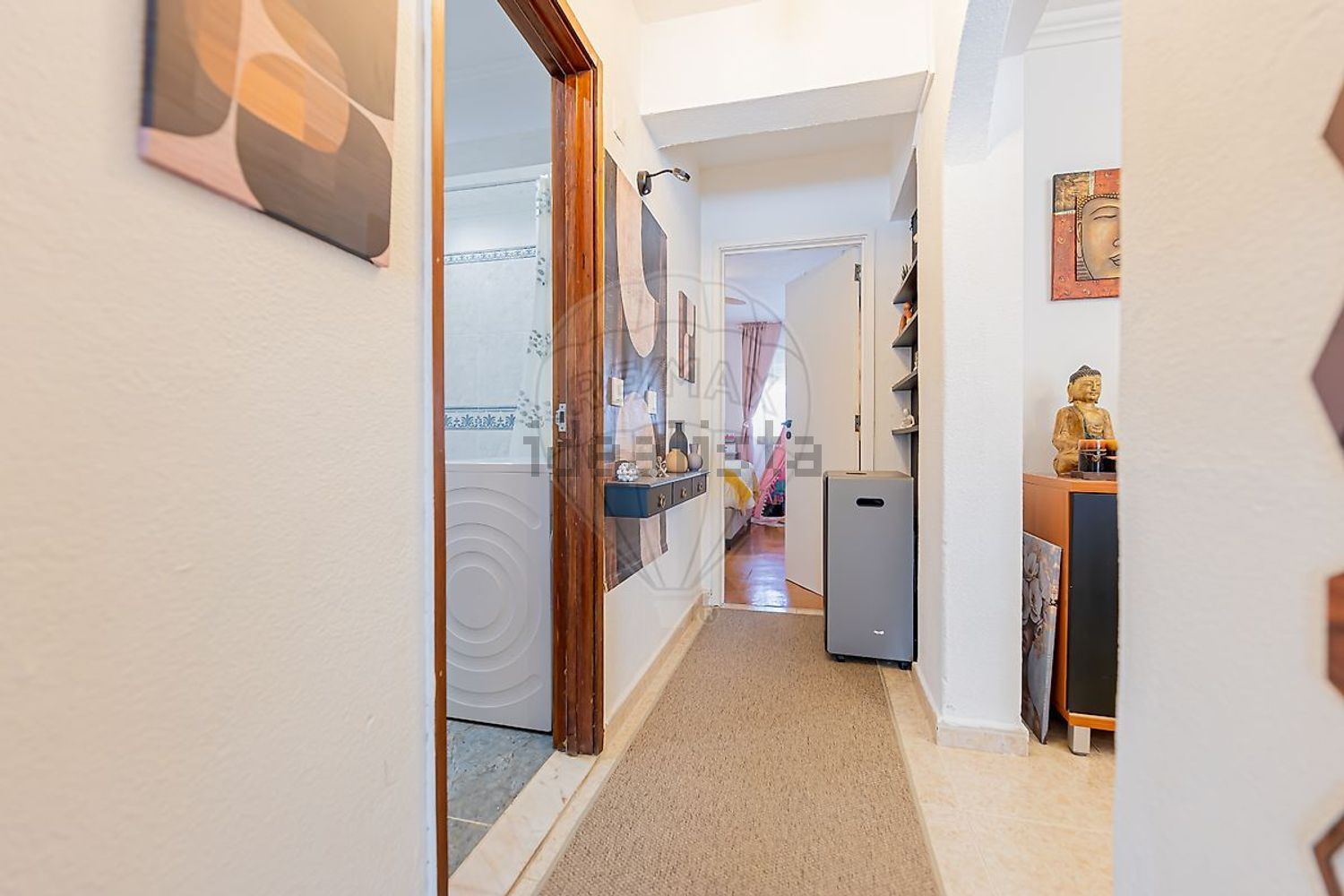 公寓 t4出售在Rua Fernando Pessoa - 过道