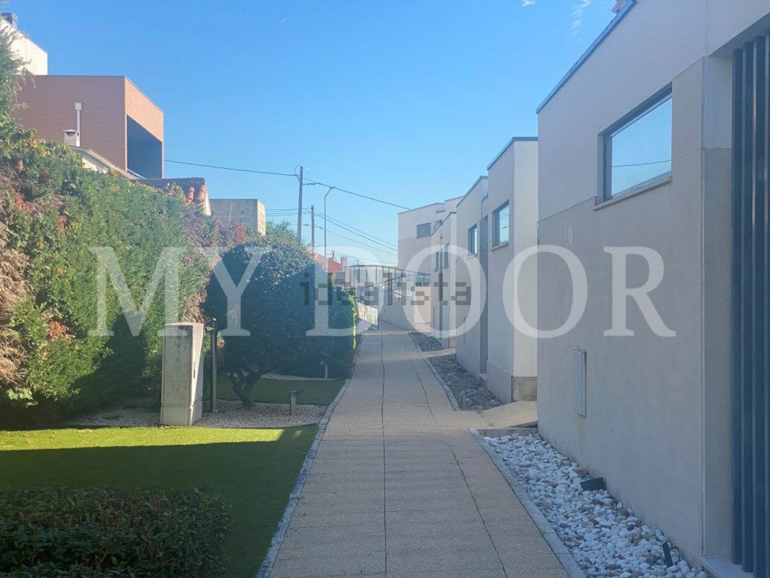 小楼房或独栋别墅出售在Santo Antão e São Julião do Tojal - 外立面