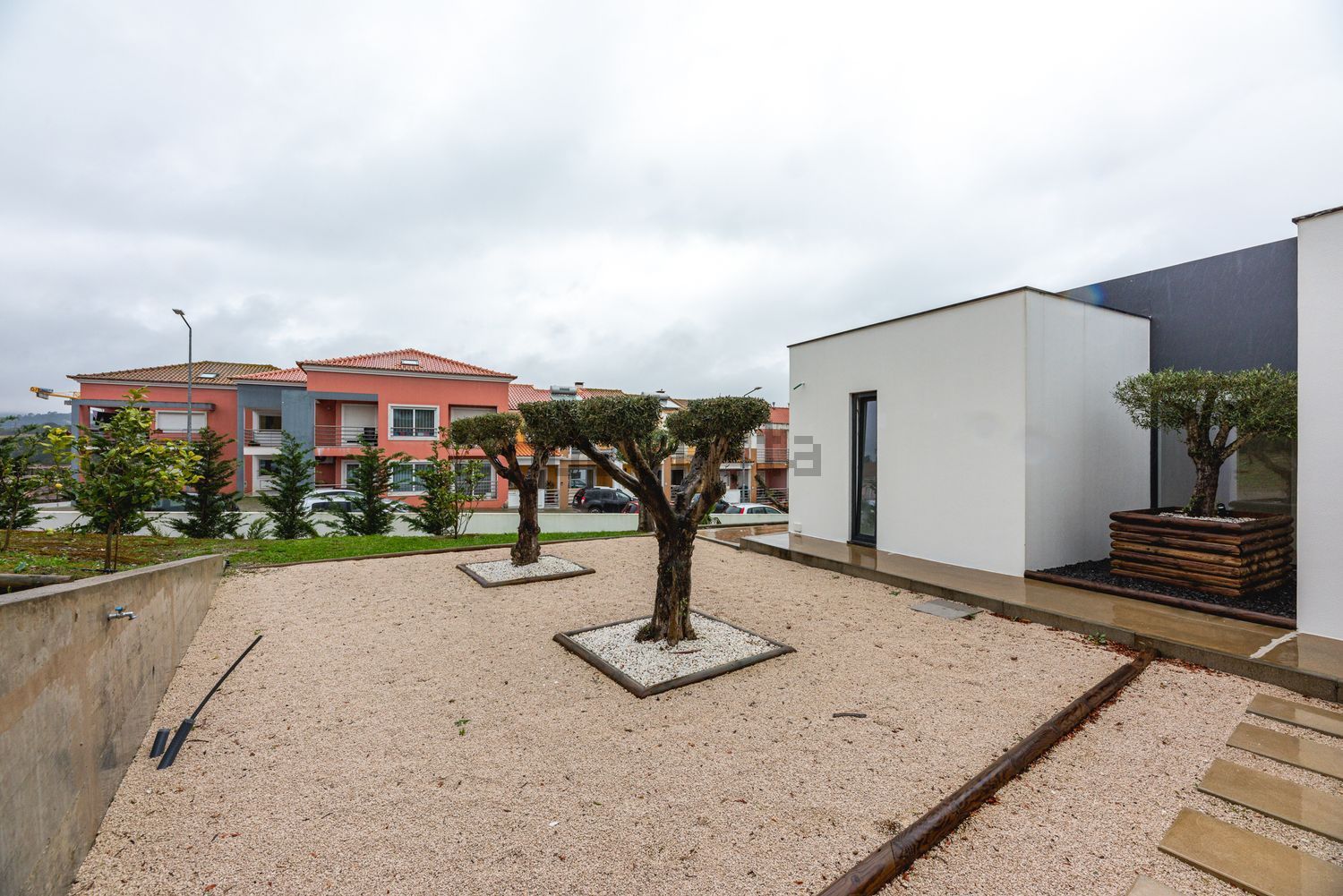 小楼房或独栋别墅出售在Rua da Mandinga s/n - 外立面