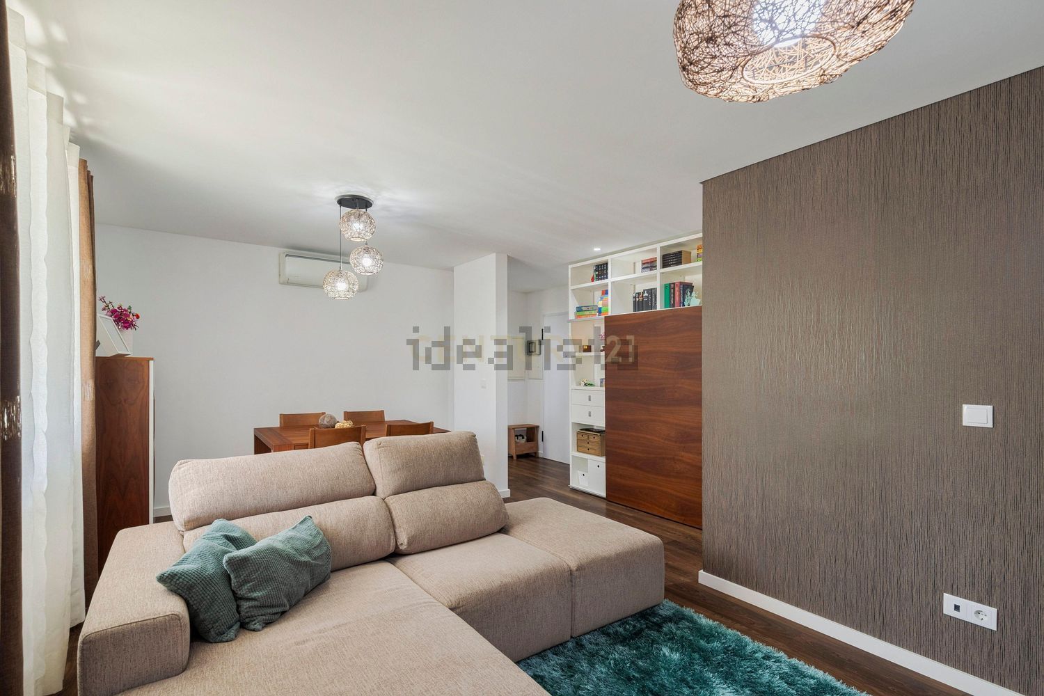 公寓 t1出售在Rua Vergílio Ferreira, 5 - 客厅