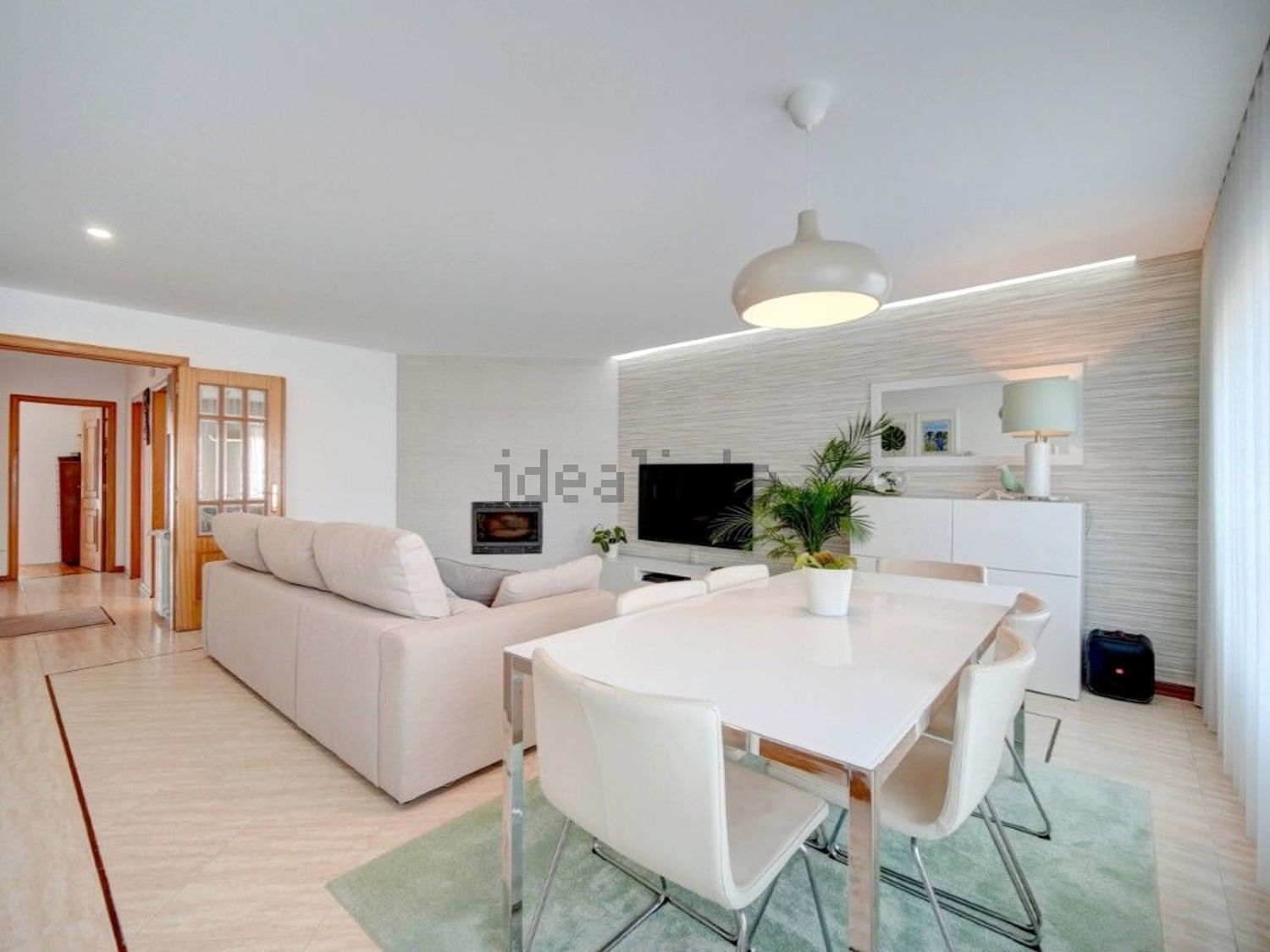 公寓 t2出售在Rua da Guarda - 客厅