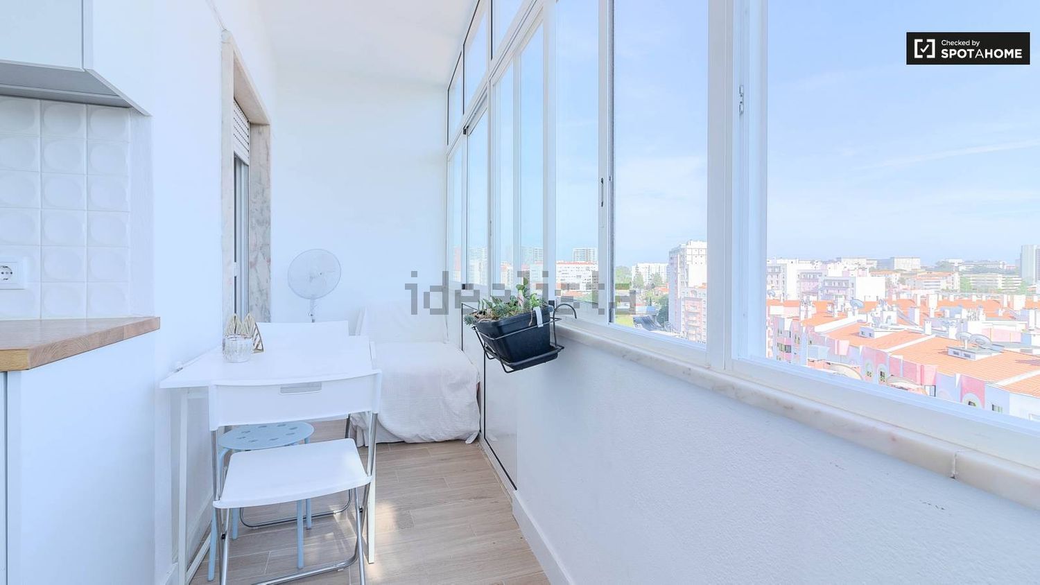 出租房间在Estrada da Luz, 100 - 厨房