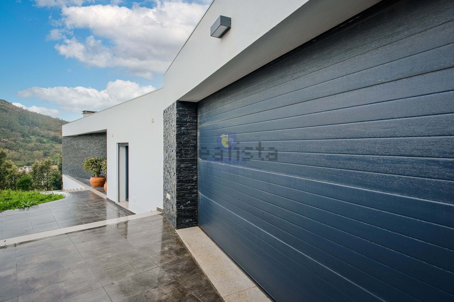 小楼房或别墅出售在Lousa - 照片