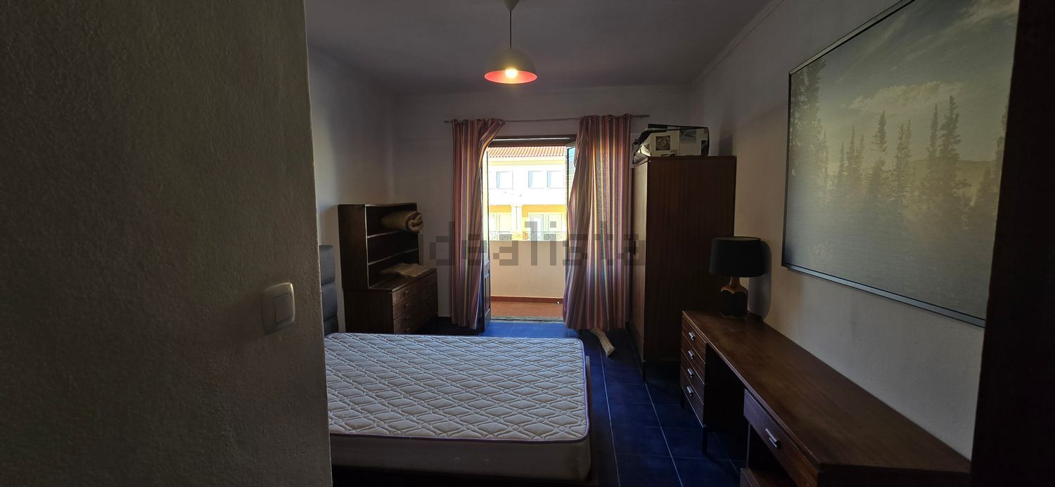 公寓 t2出售在Rua General Humberto Delgado, 6 - 卧室