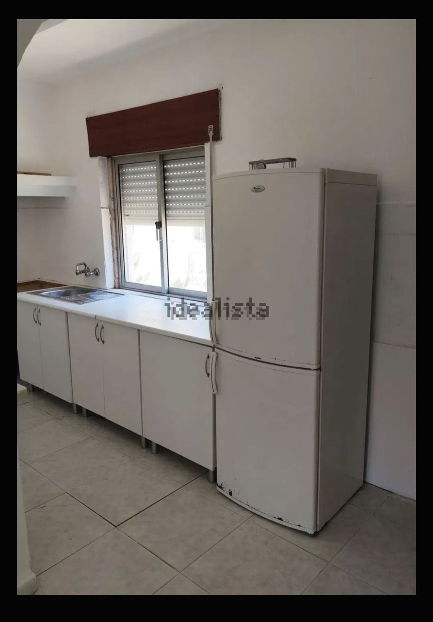 出租公寓 t1在Rua Luísa Tody, 451 - 厨房