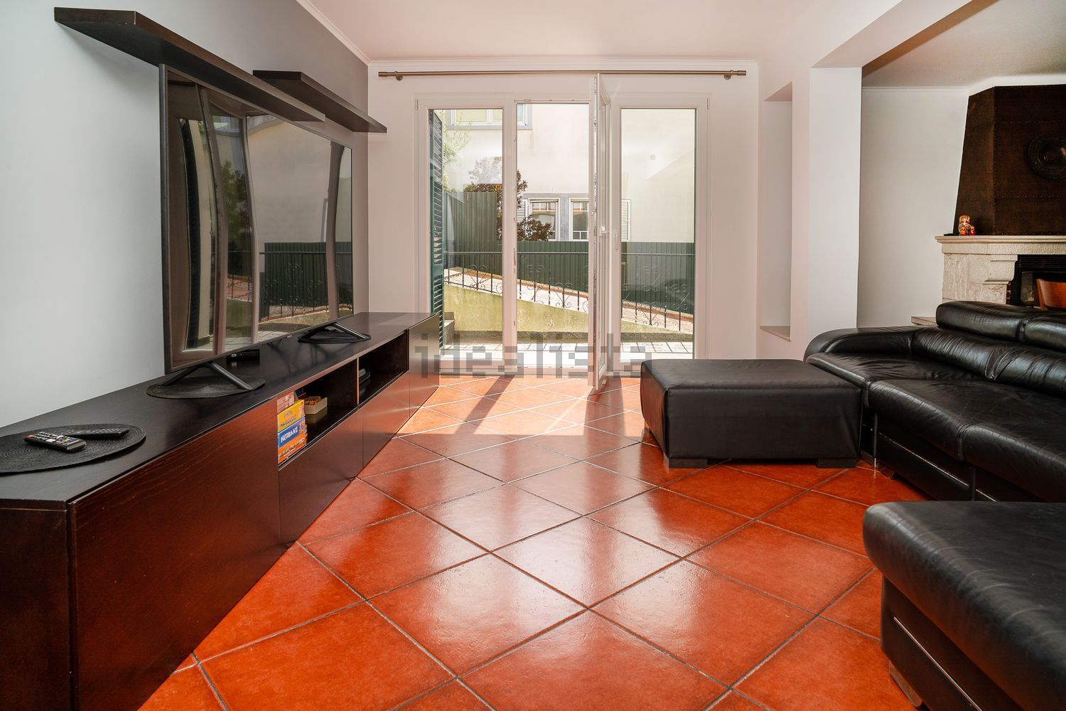 小楼房或独栋别墅出售在Rua da Mesquita, 13 - 阳台