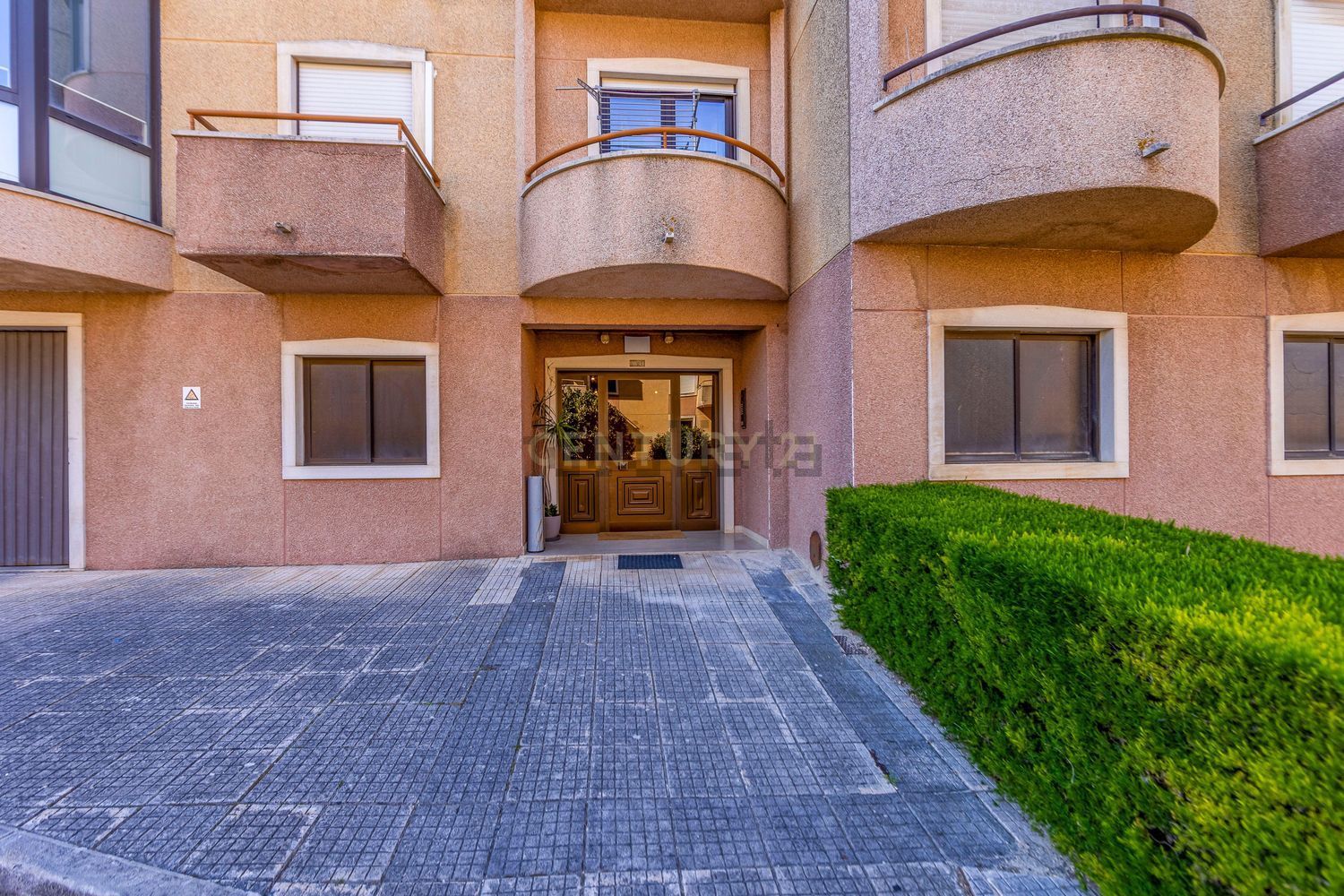 公寓 t4出售在Rua David Mourão-Ferreira s/n - 外立面