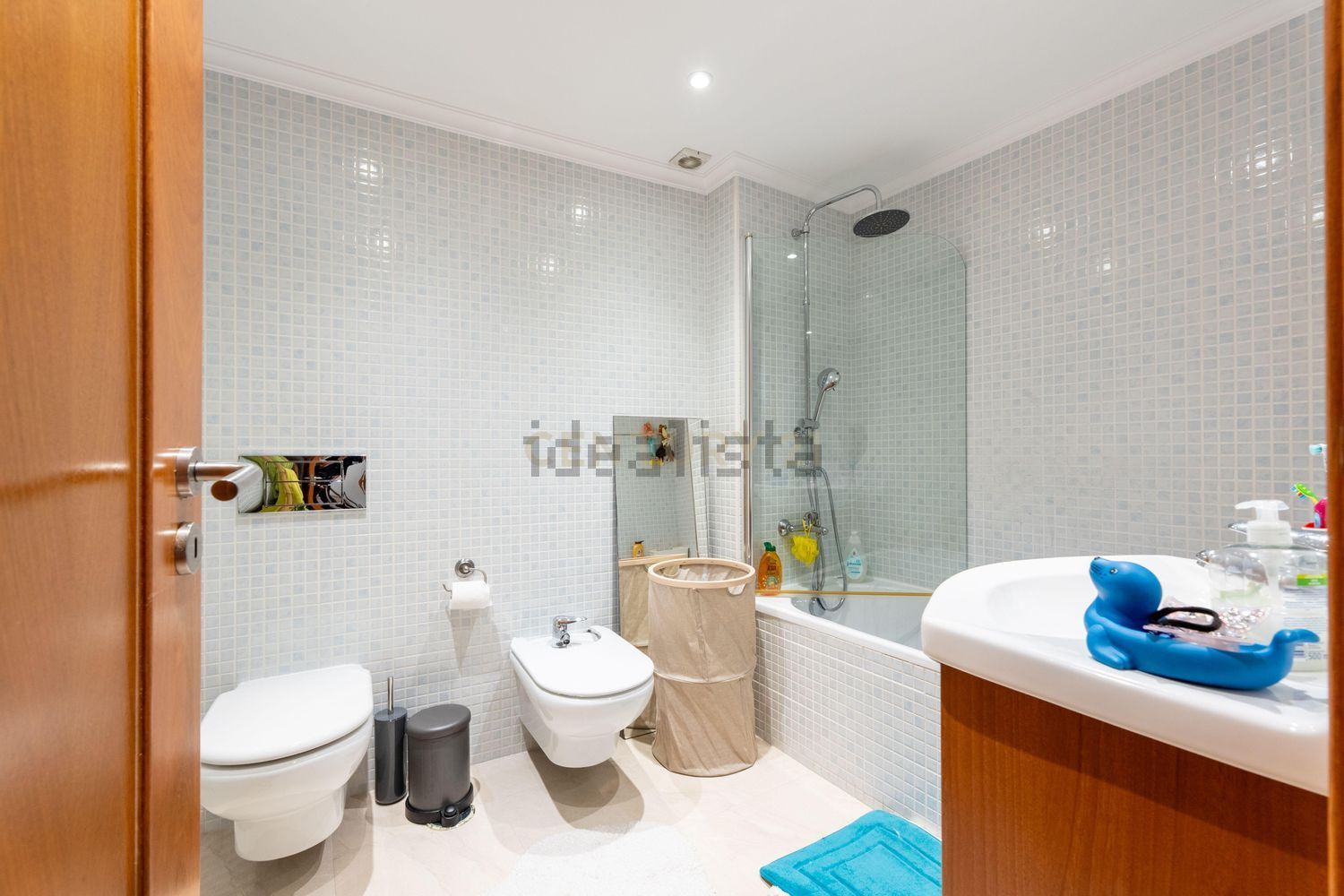 联排别墅出售在Rua do Mar à Vista s/n - 卫生间