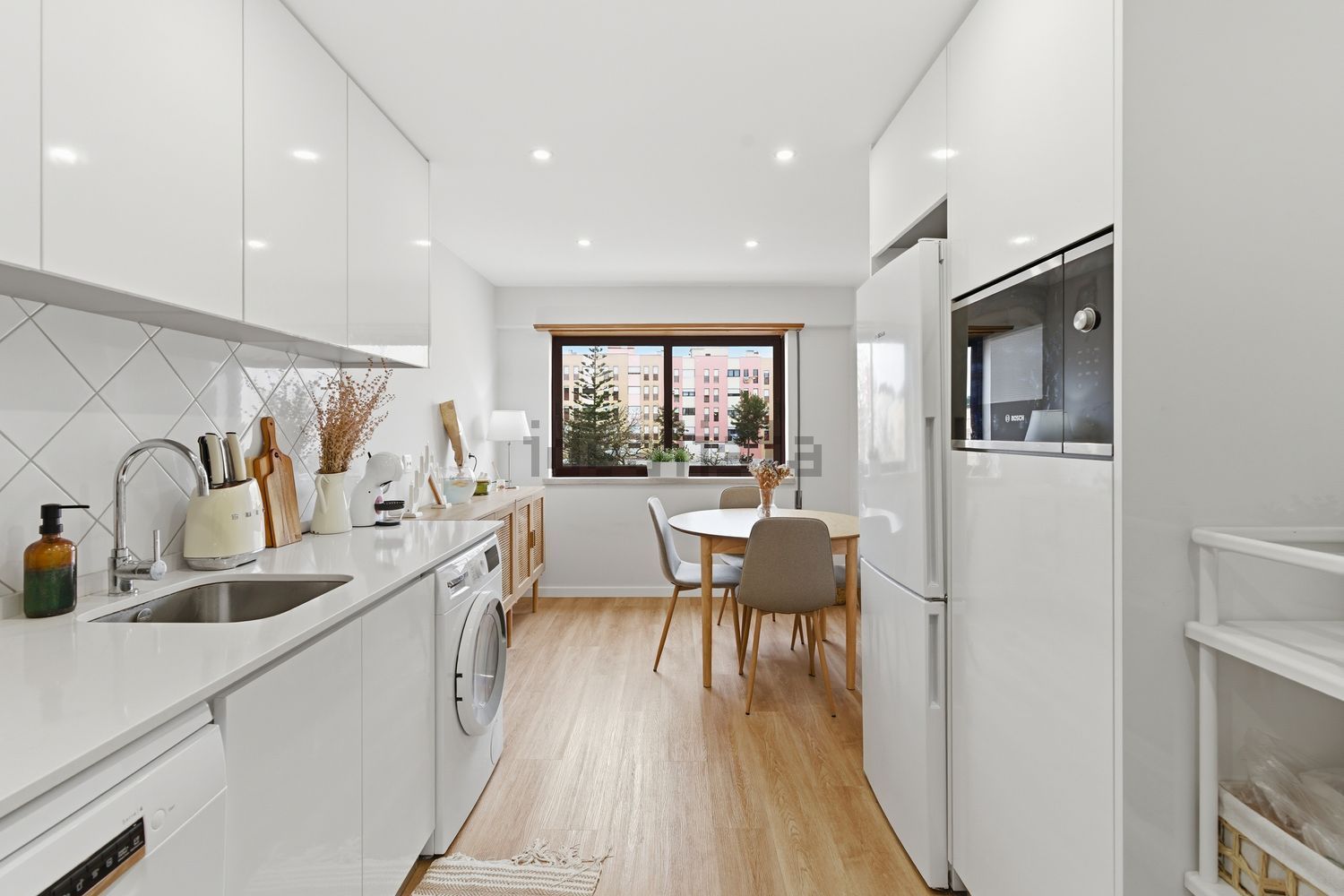 公寓 t3出售在Rua Ernesto Veiga de Oliveira - 厨房