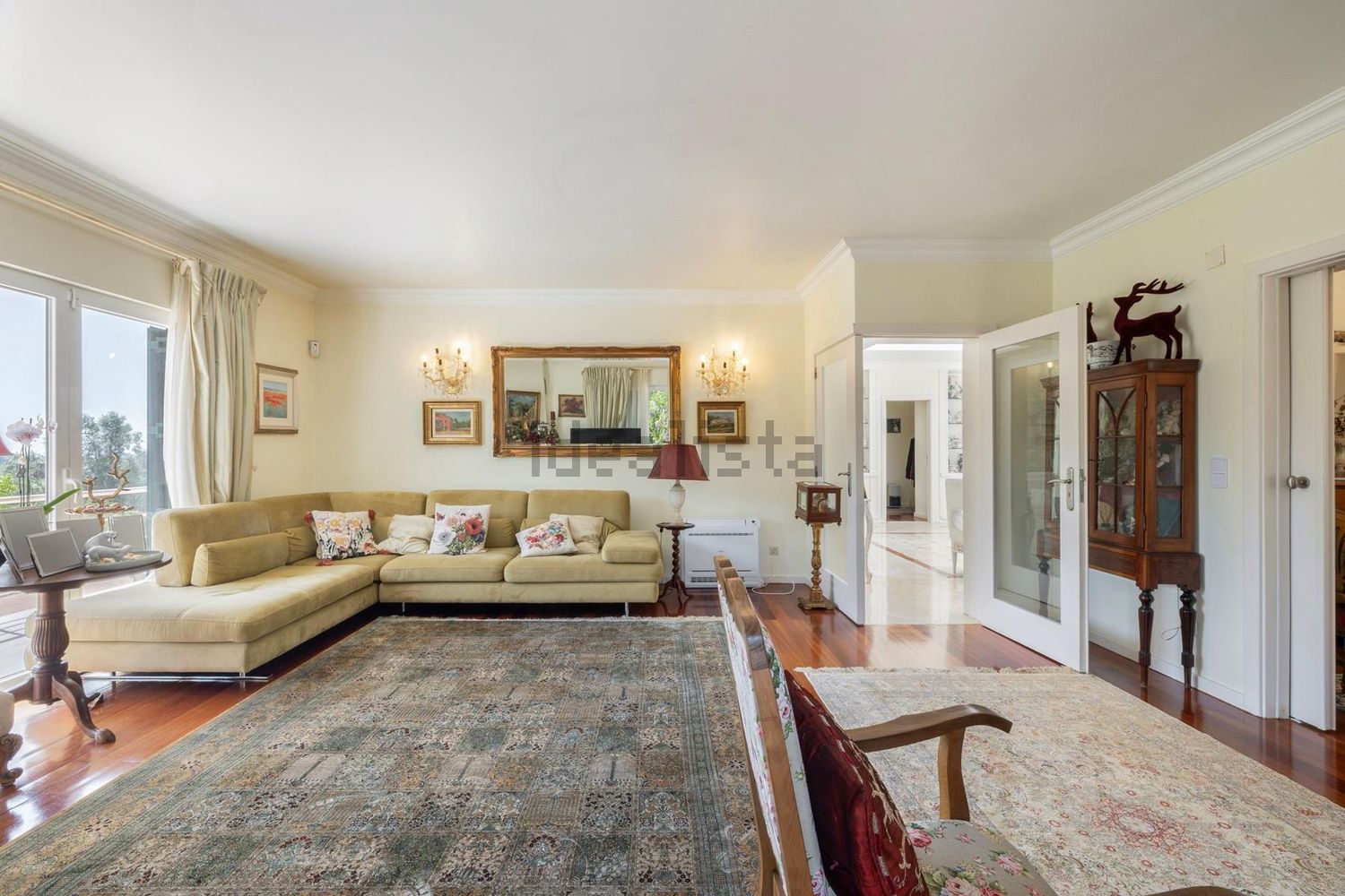 小楼房或独栋别墅出售在Rua da Mãe d'Água, 20 - 客厅