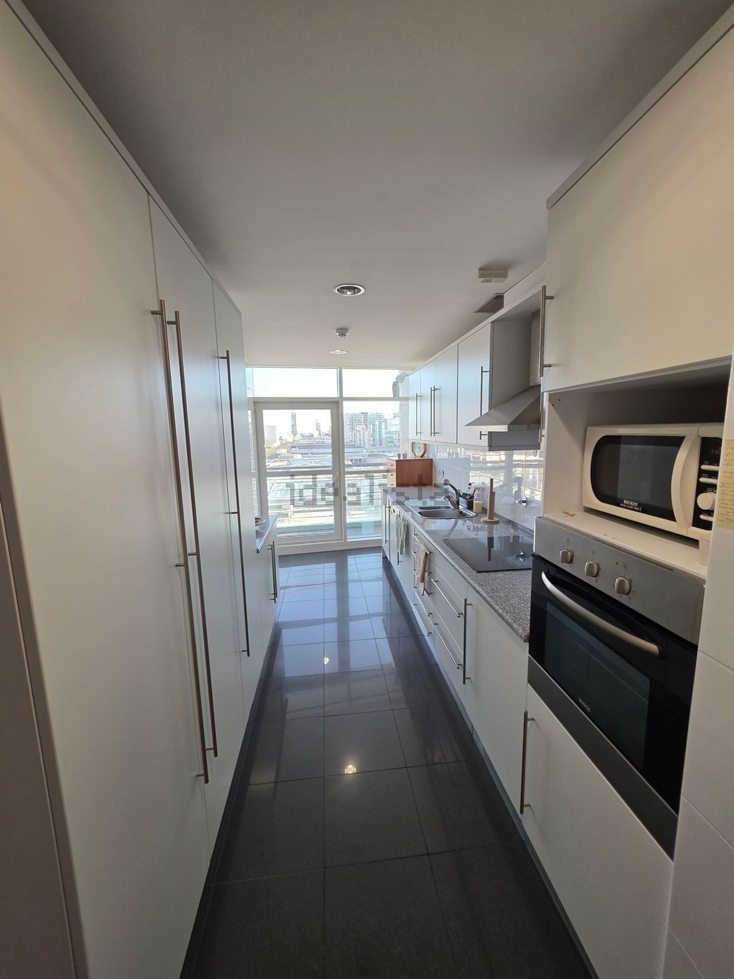 出租复式公寓在Avenida do Índico - 厨房