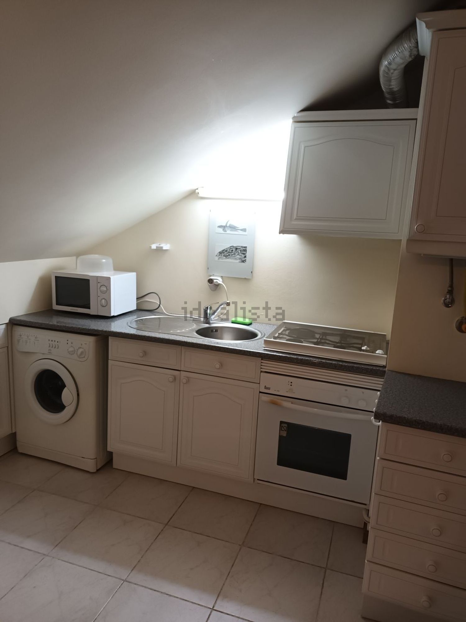 出租公寓 t2在Rua Padre Manuel Caetano, 5 Lote - 厨房