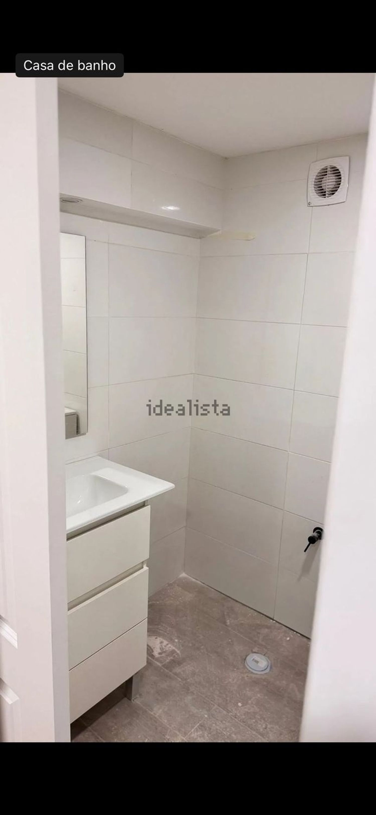 出租房间在Rua Pêro da Covilhã, 97 - 卫生间