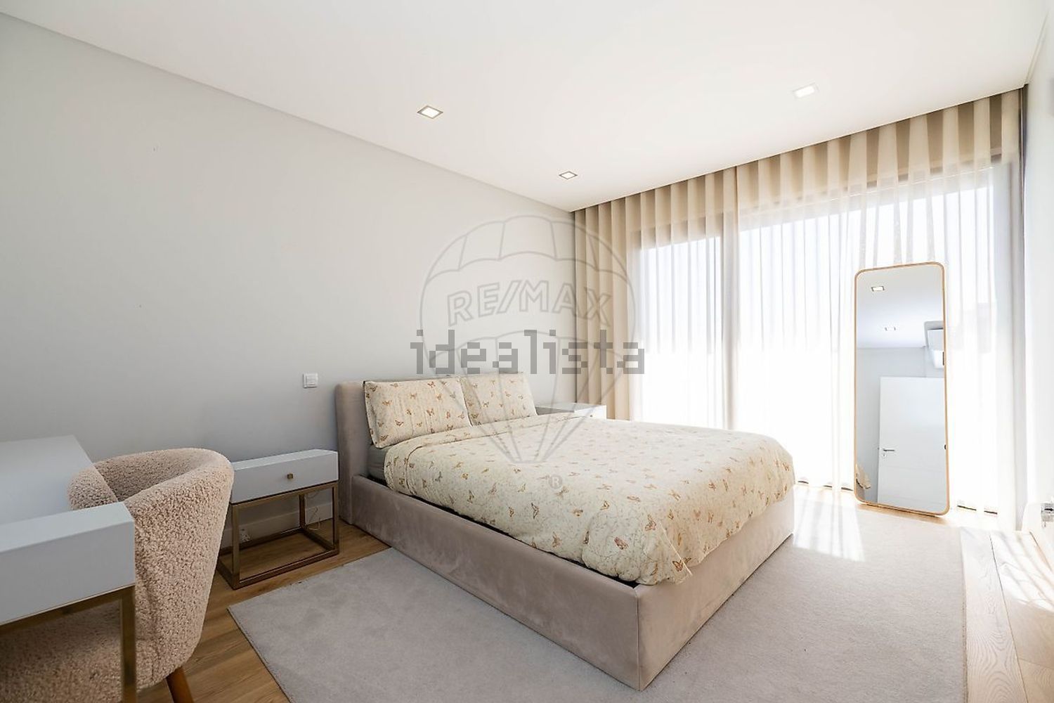 出租小楼房或独栋别墅在Rua Almeida Garrett - 卧室