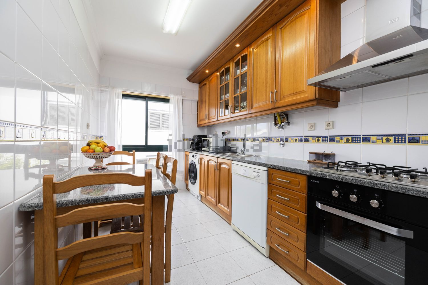 公寓 t2出售在Rua São Cristóvão, 272 - 厨房