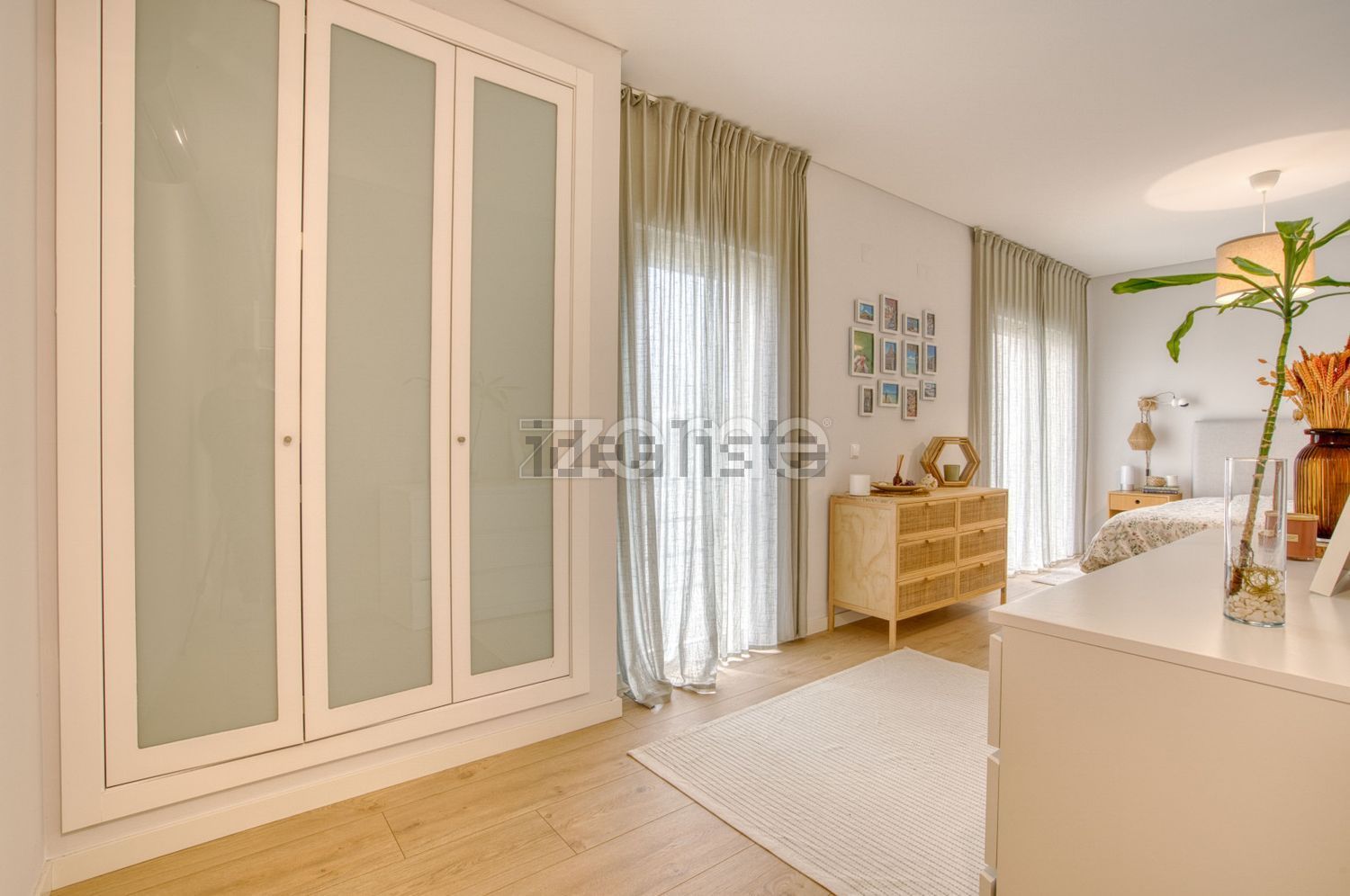 复式公寓出售在Rua dos Eucaliptos, 2 - 卧室