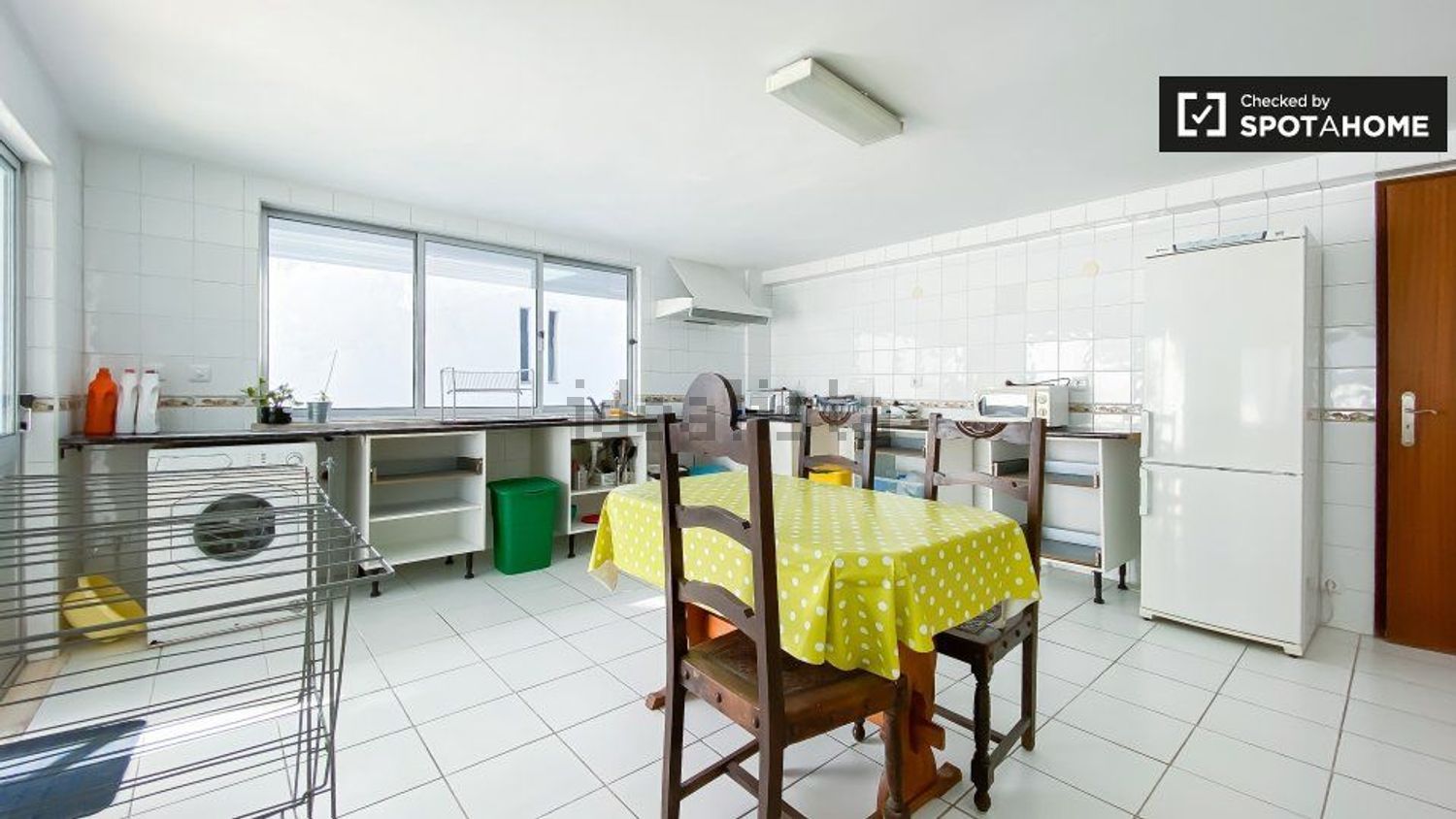 出租房间在Rua da Esperança - 厨房