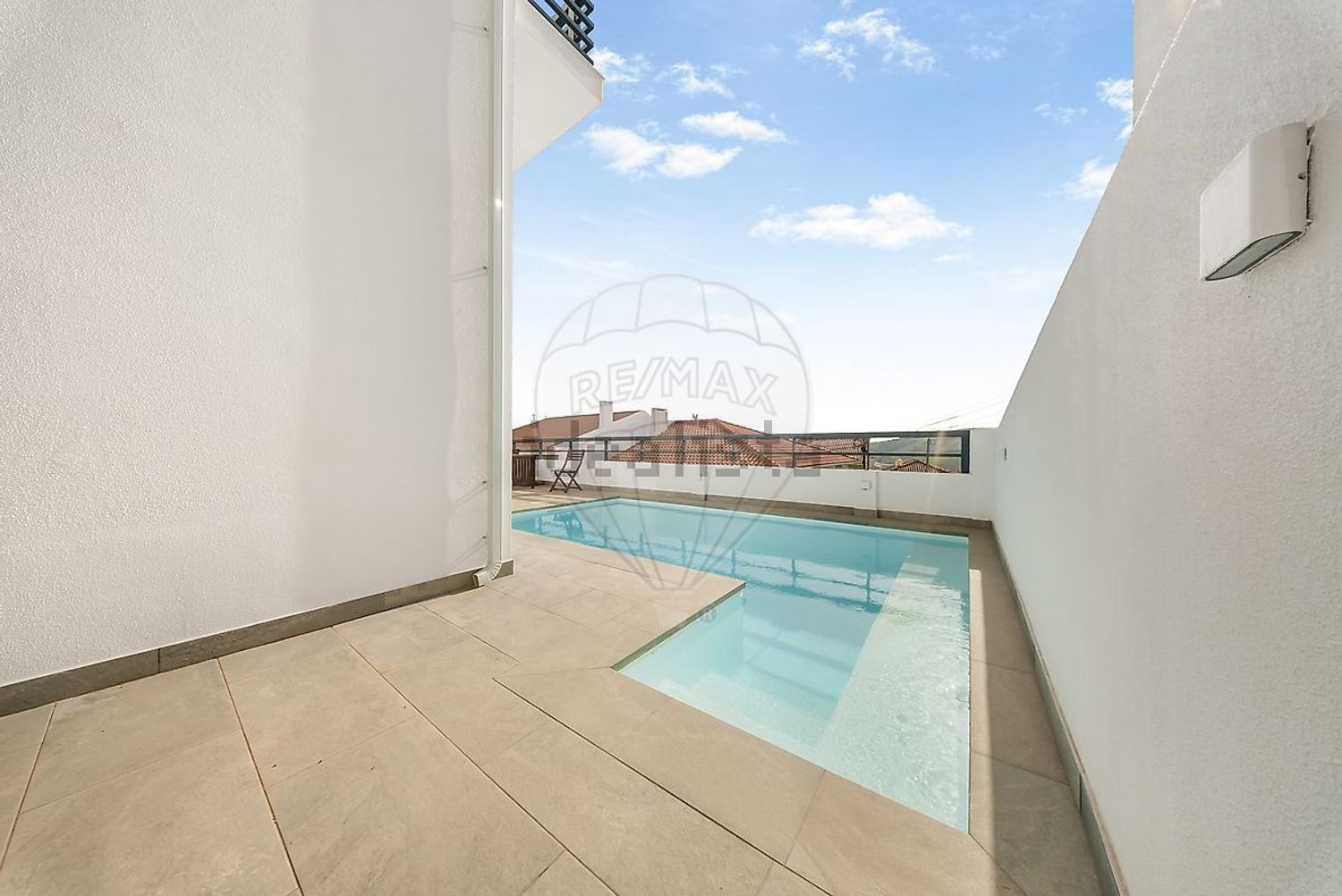 小楼房或独栋别墅出售在Bairro Vila Morena - 游泳池