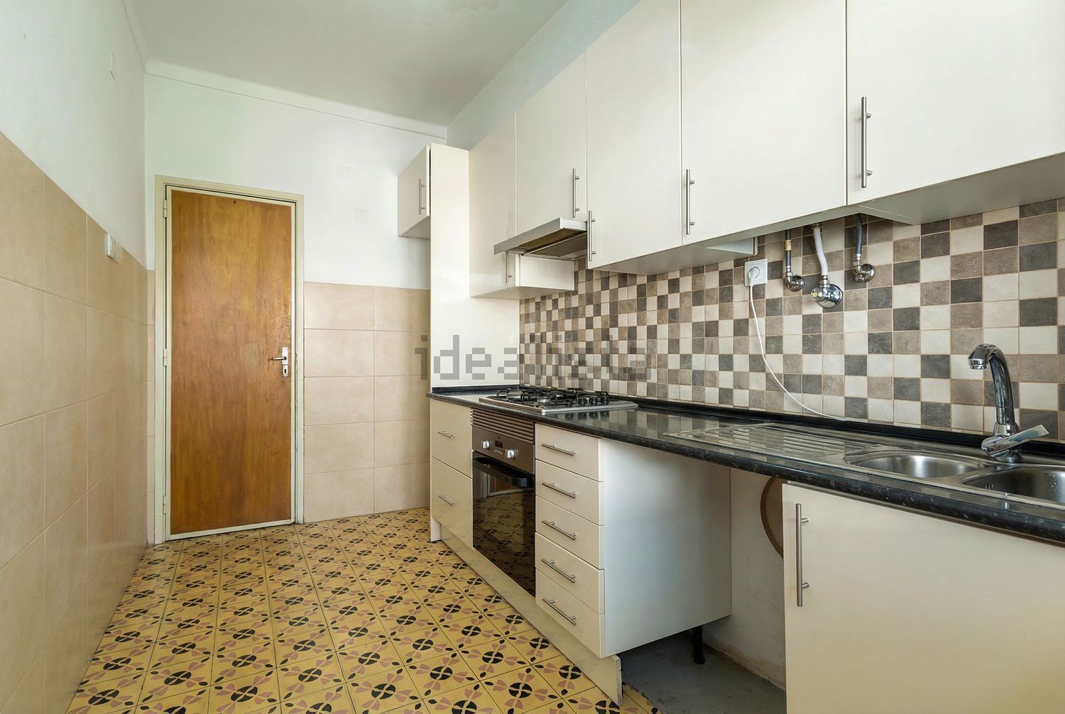 公寓 t3出售在Rua Pedro Nunes - 厨房