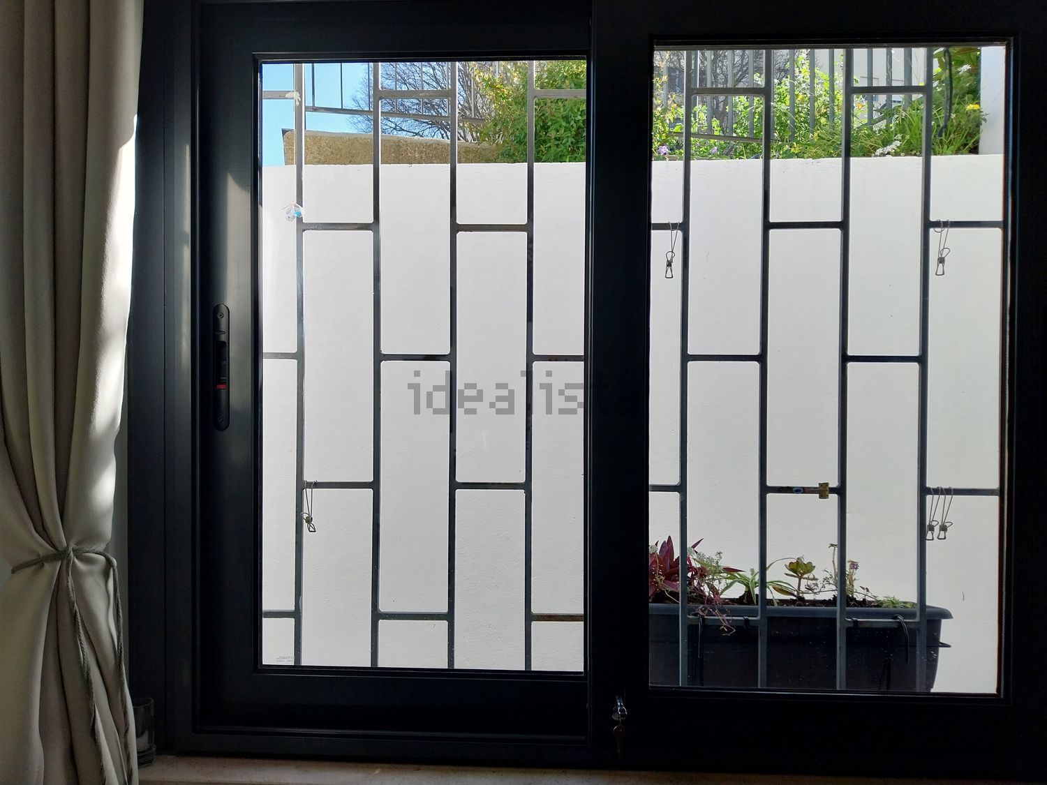 出租房间在Rua Engenheiro Cunha Leal, 19 - 详情