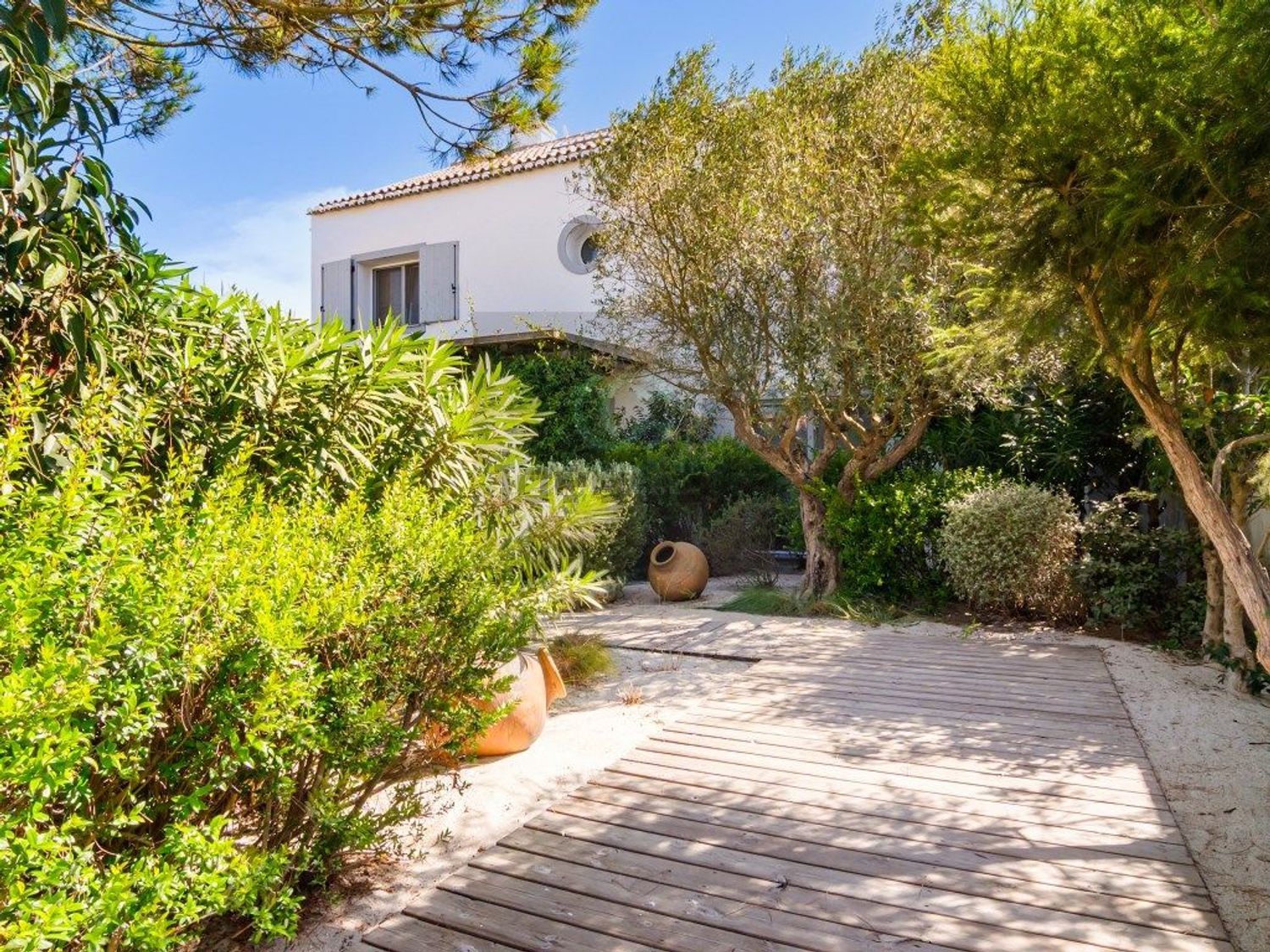 小楼房或独栋别墅出售在Rua de São Pedro, 21 - 外立面