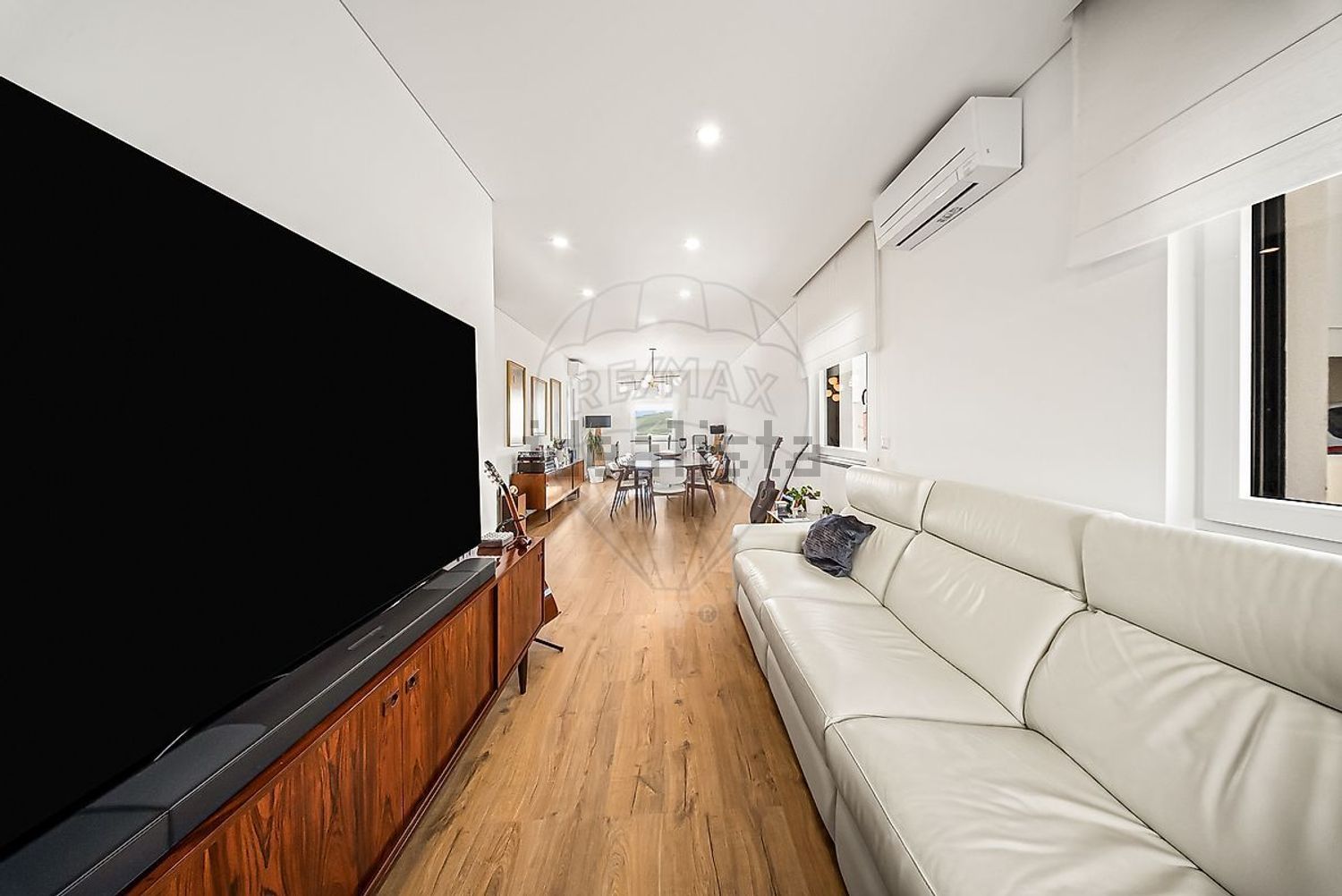 小楼房或独栋别墅出售在Bairro Vila Morena - 客厅