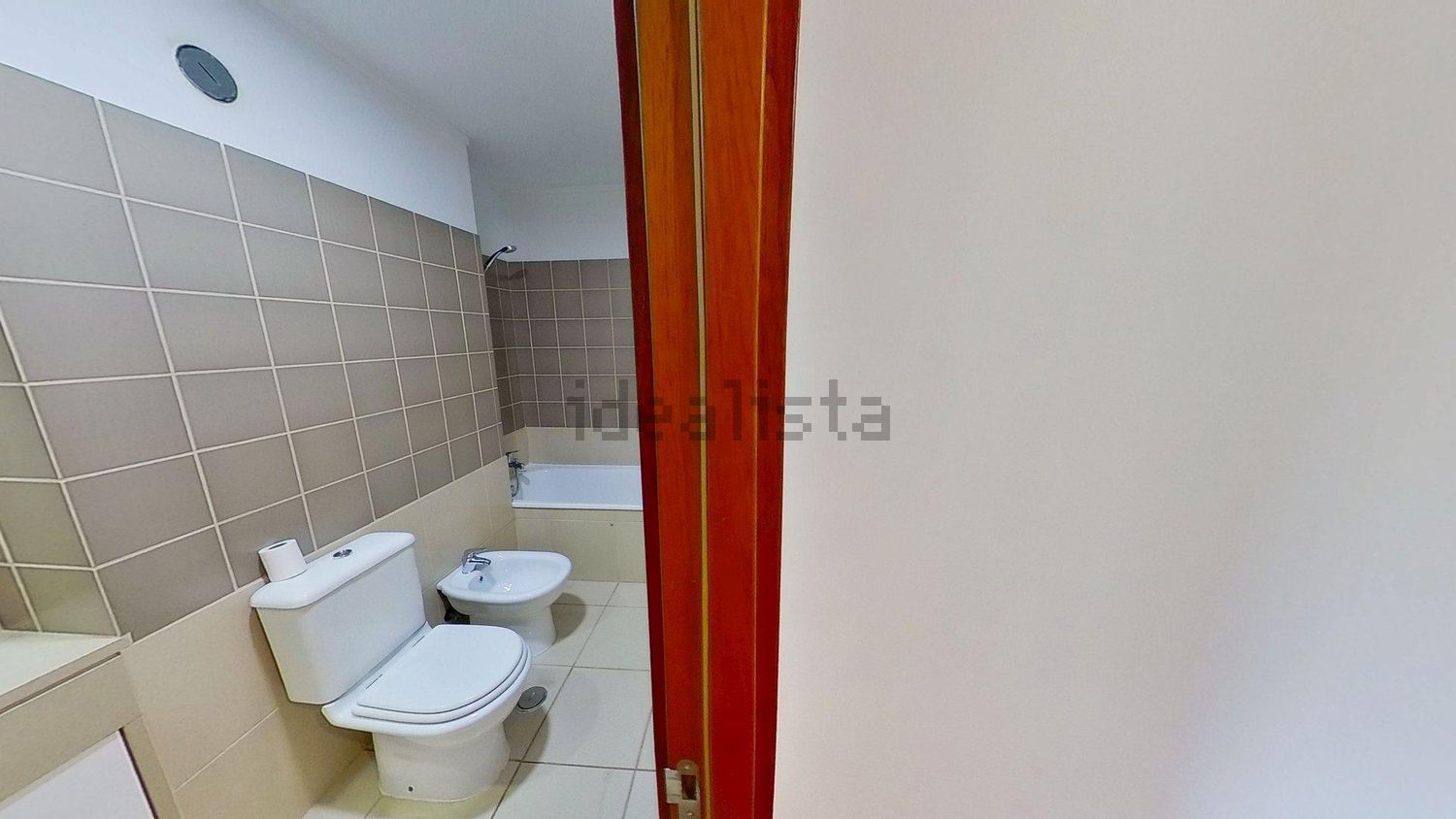 出租公寓 t1在Rua Martin Luther King, 10 - 卫生间