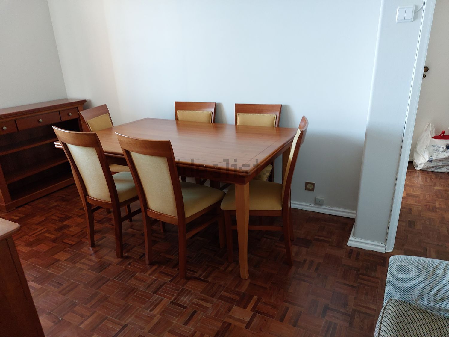 出租公寓 t2在Rua Marvila, 49 - 客厅