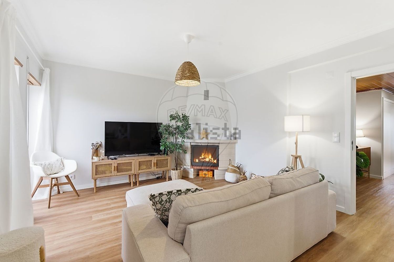 公寓 t3出售在Praceta Eugénio Salvador - 客厅