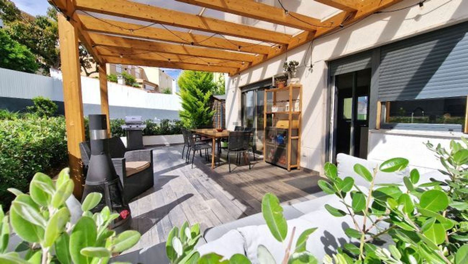 联排别墅出售在Rua da Madressilva - 花园