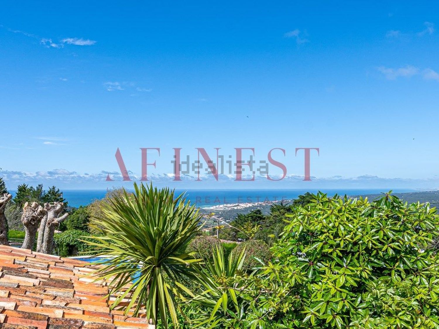 出租小楼房或独栋别墅在Rua Alto do Tanque Novo - 视线