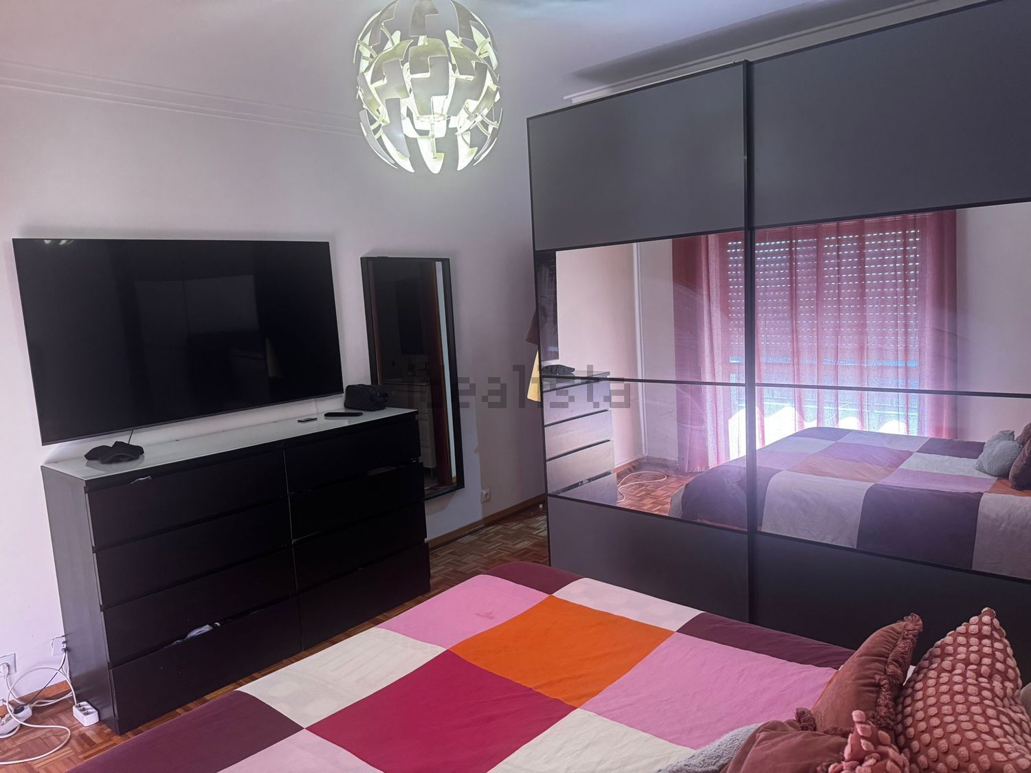 小楼房出售在Praceta António Herédia - 卧室