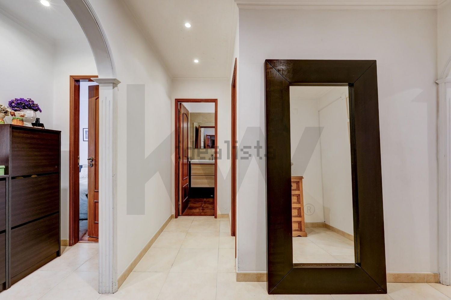 复式公寓出售在Rua Salgueiro Maia s/n - 过道