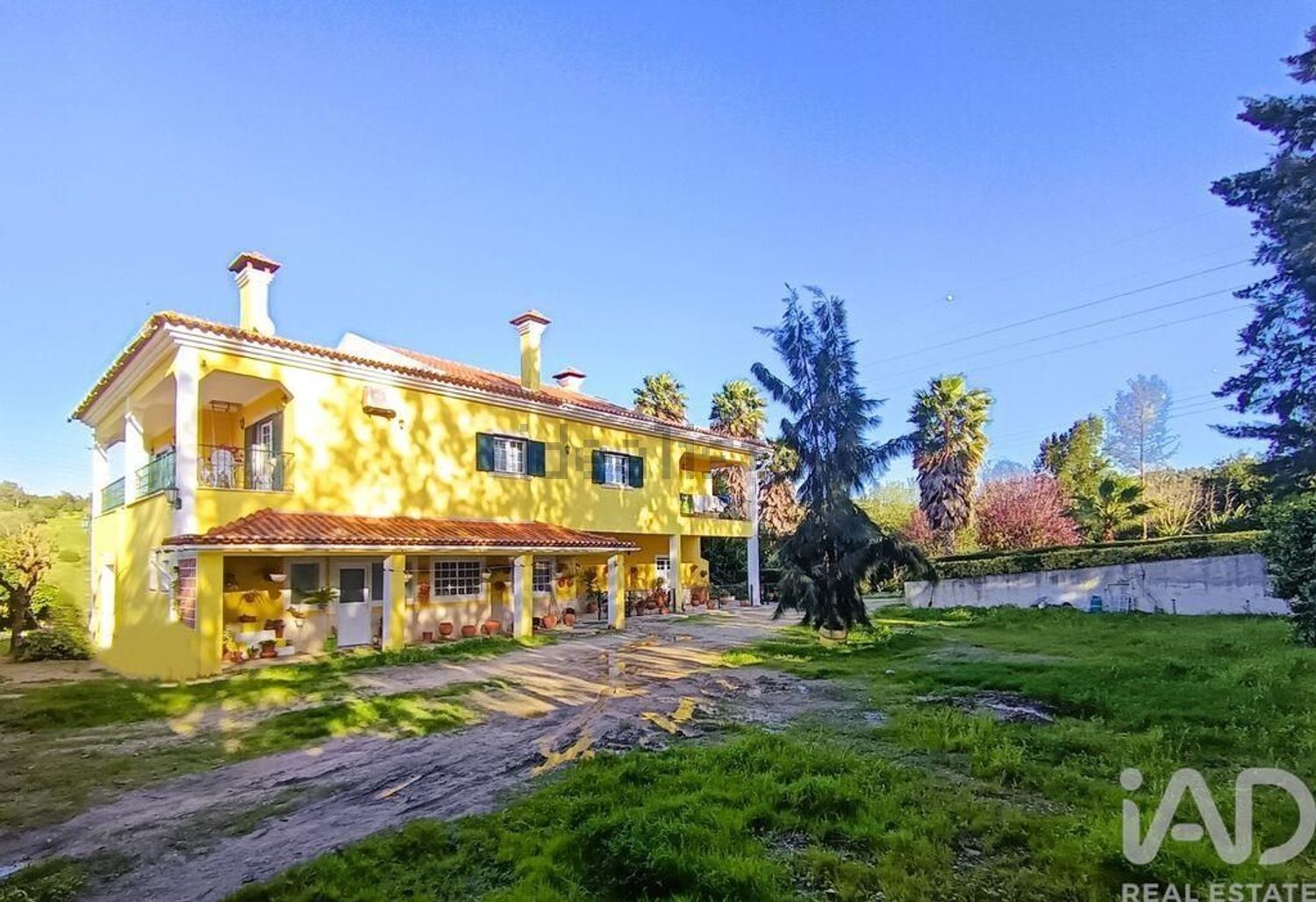 小楼房或独栋别墅出售在Castanheira do Ribatejo e Cachoeiras - 外立面