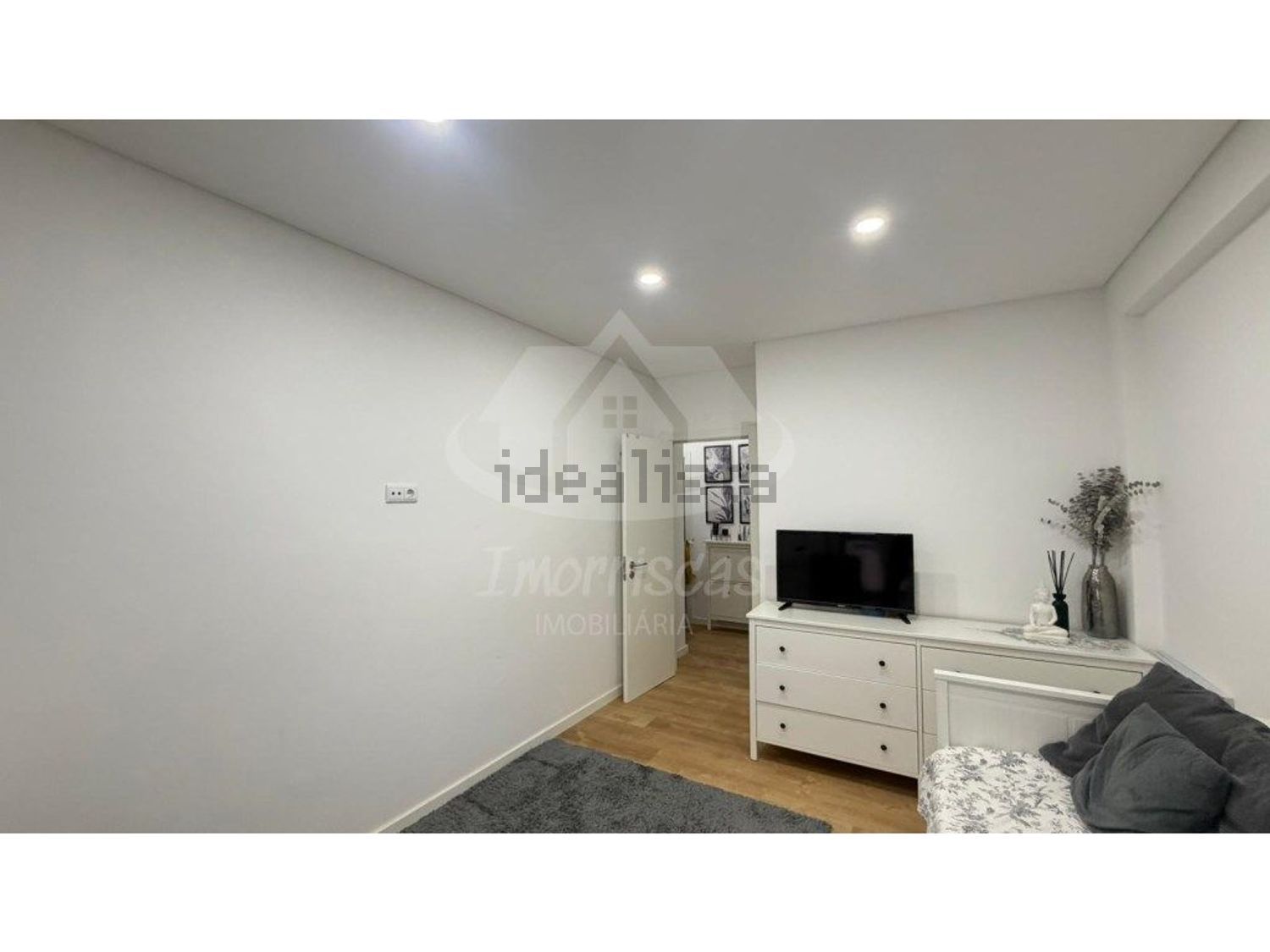 公寓 t2出售在Rua 5 de Outubro - 卧室