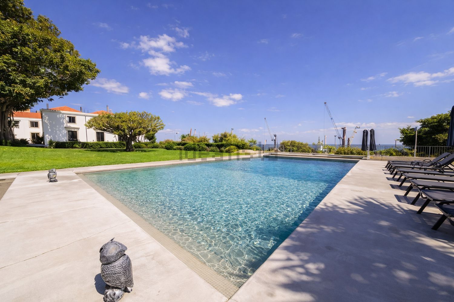 出租复式公寓Calçada da Cruz da Pedra - 游泳池