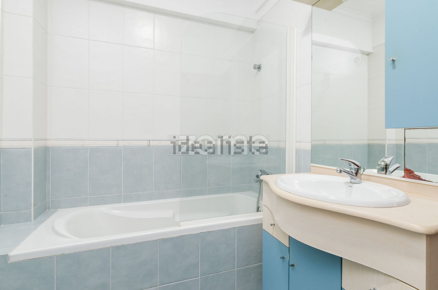 公寓 t2出售在Rua Movimento das Forças Armadas, 32 - 卫生间