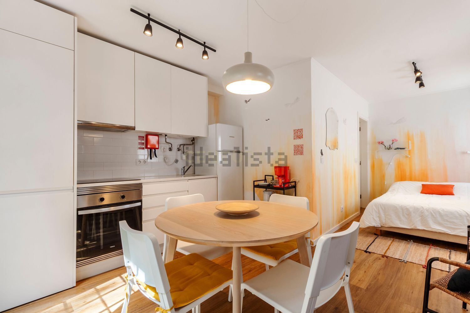 T0（单人公寓）出售在Rua Possidónio da Silva, 130 - 厨房