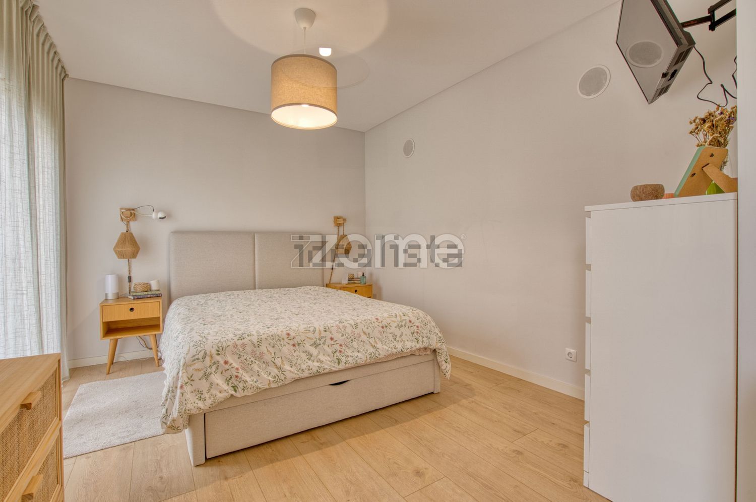 复式公寓出售在Rua dos Eucaliptos, 2 - 卧室