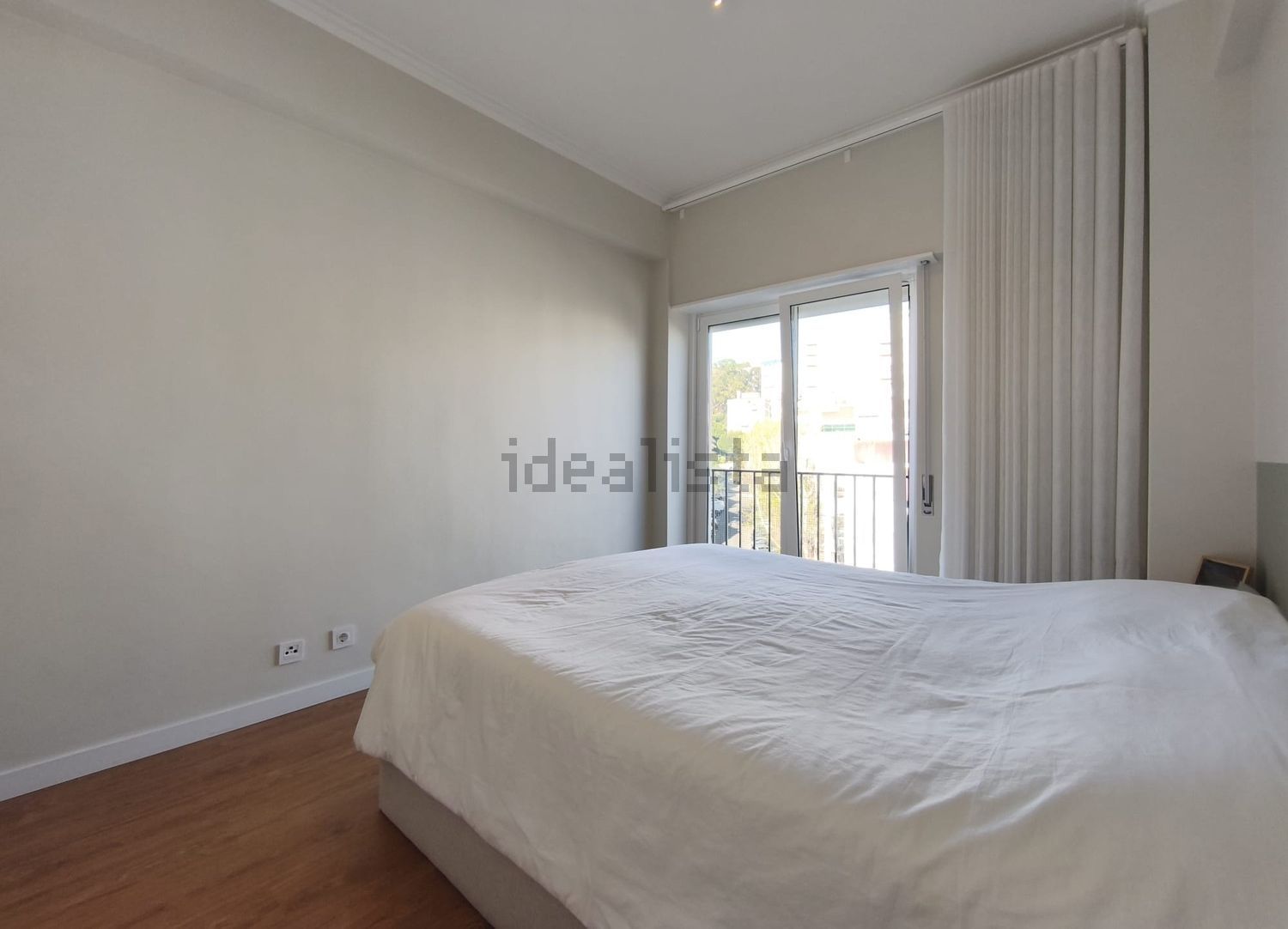 公寓 t2出售在Rua Almeida Garrett - 卧室