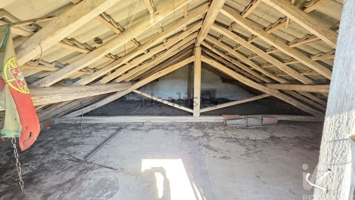 小楼房或独栋别墅出售在Lamas e Cercal - 照片