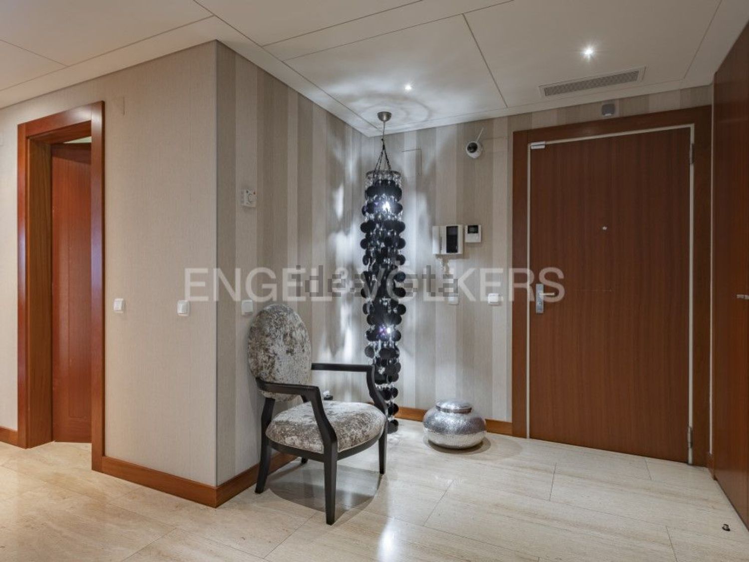 公寓 t4出售在Expo Norte - 客厅