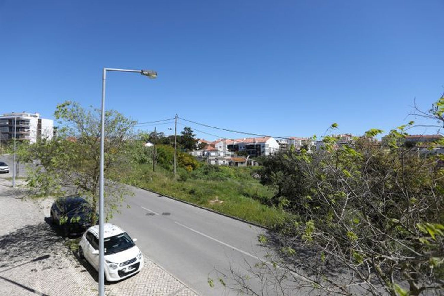 公寓 t2出售在Rua da Bica - 视线