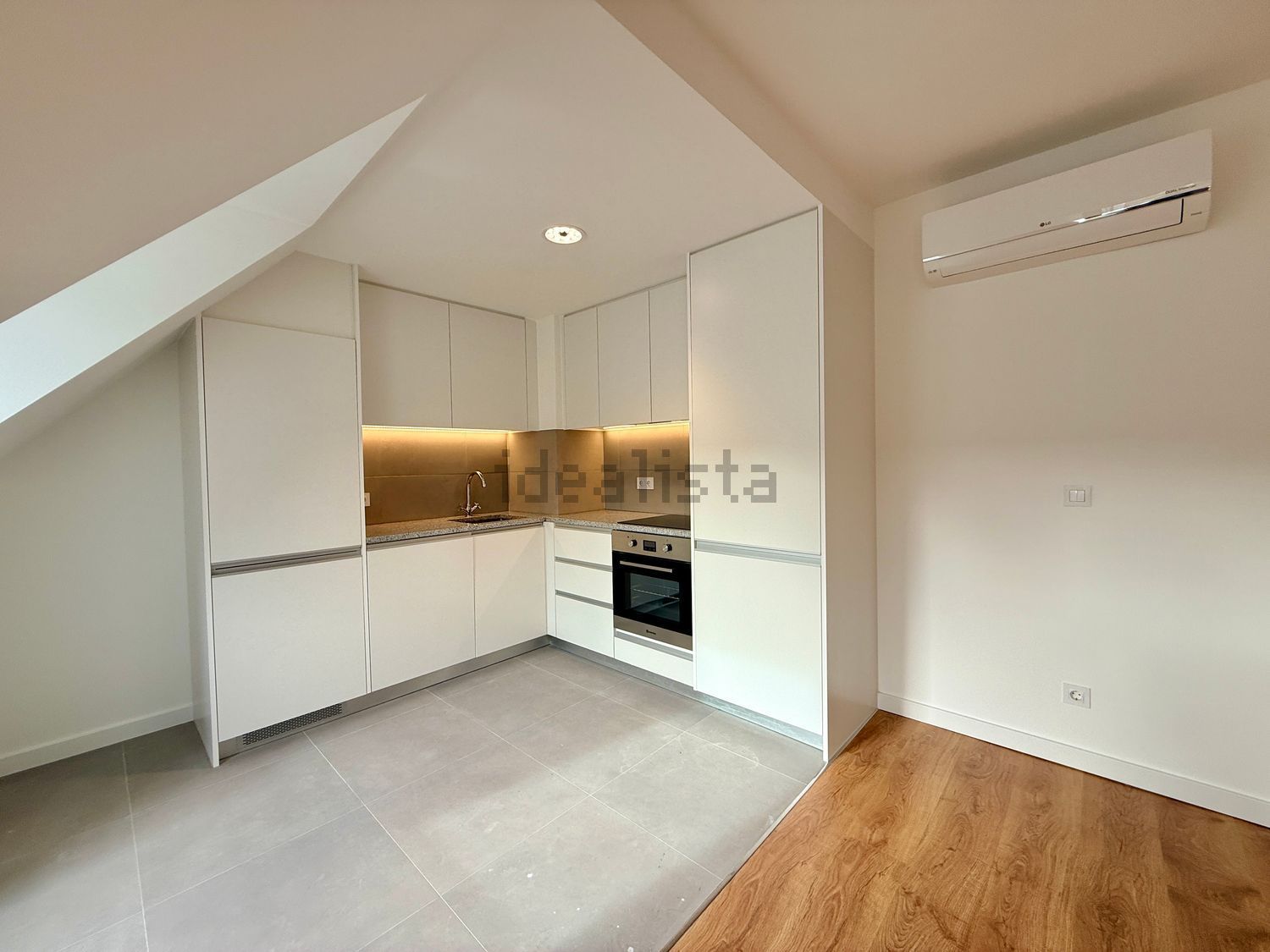 出租公寓 t1在Rua Artur Ferreira da Silva - 居住