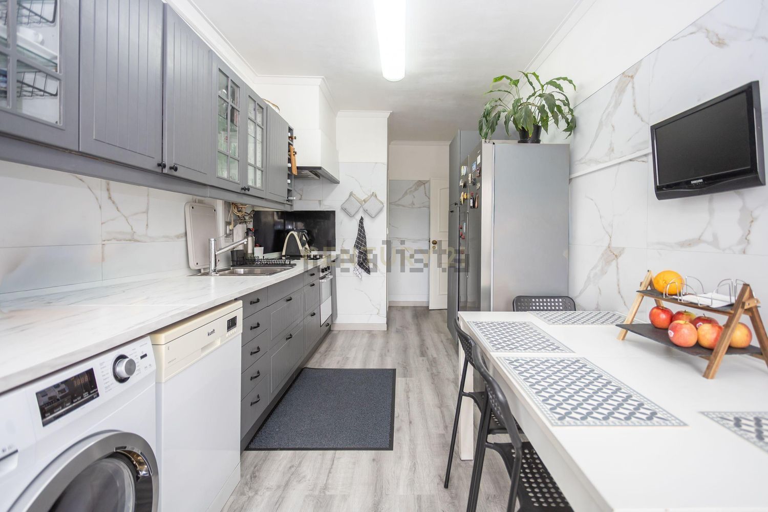 公寓 t2出售在Rua Carlos Lopes, 3 - 厨房