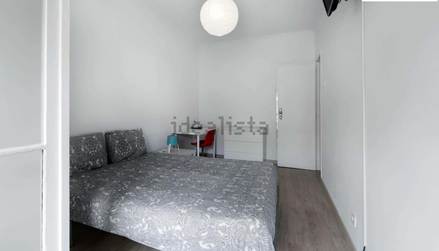 出租房间在Praceta das Roiçadas s/n - 卧室